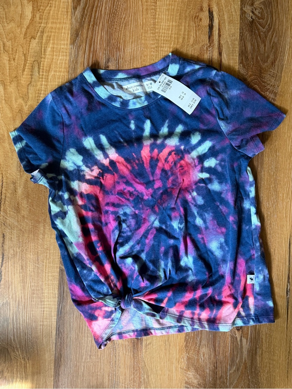 Abercrombie Kids (9-10) Tie-Dye Short Sleeve Tee in Navy, Pink & Purple